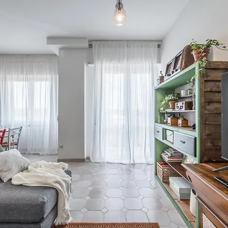 Dalla Bruna - Above The Roofs Of The Centre * 摩德纳