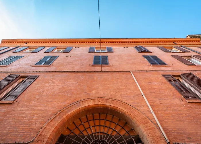 Dalla Bruna - Above The Roofs Of The Centre * 摩德纳