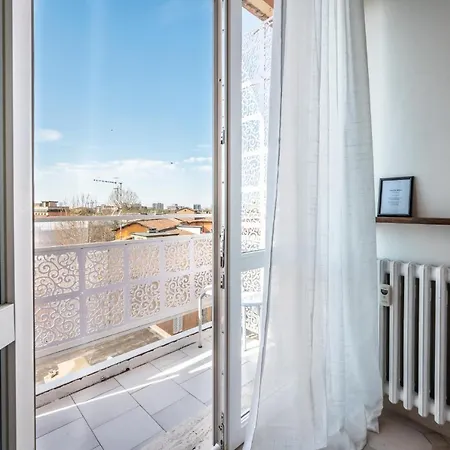 Dalla Bruna - Above The Roofs Of The Centre Apartamento