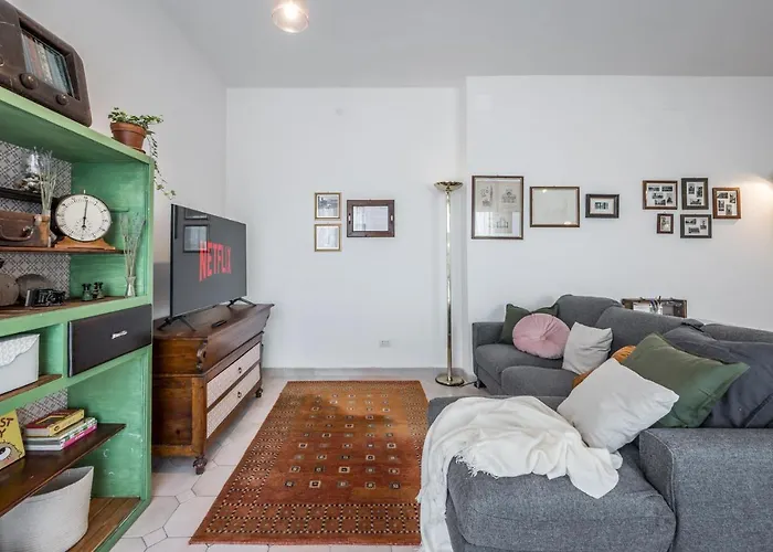 Apartament Dalla Bruna - Above The Roofs Of The Centre Modena